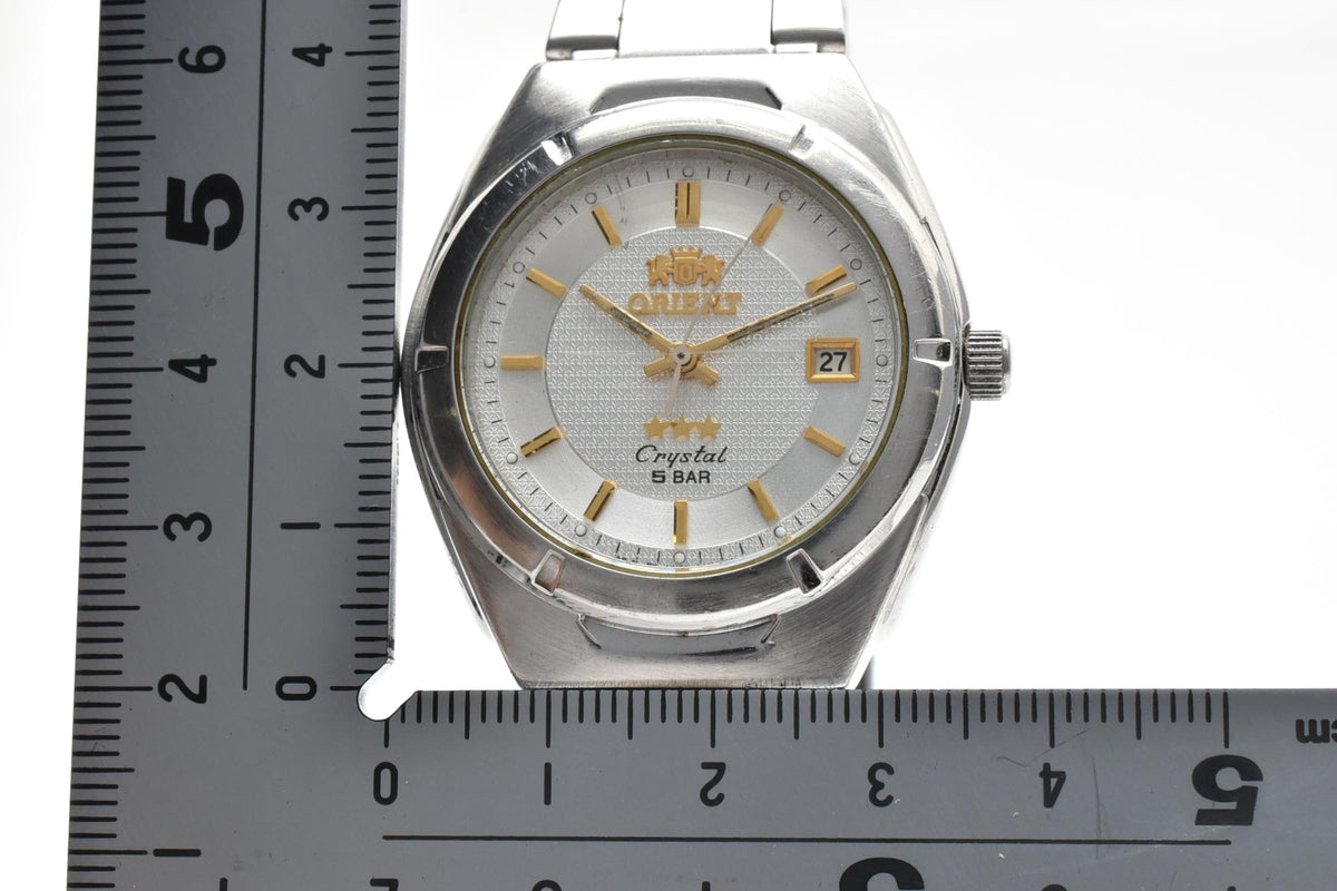 ORIENT オリエント Crystal クリスタル UN59-C1 メンズ クォーツ 腕時計 シルバー文字盤 デイト ゴールドインデックス ステンレス ブレスレット 35mm 1990年代 ヴィンテージ