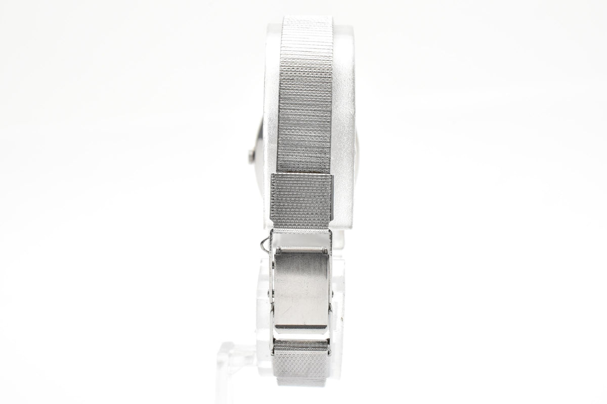 SEIKO セイコー 1421-5170 レディース クォーツ 腕時計 ホワイト文字盤 アラビア数字 2針 ステンレス メッシュブレスレット 角型 19mm 1980年代 ヴィンテージ