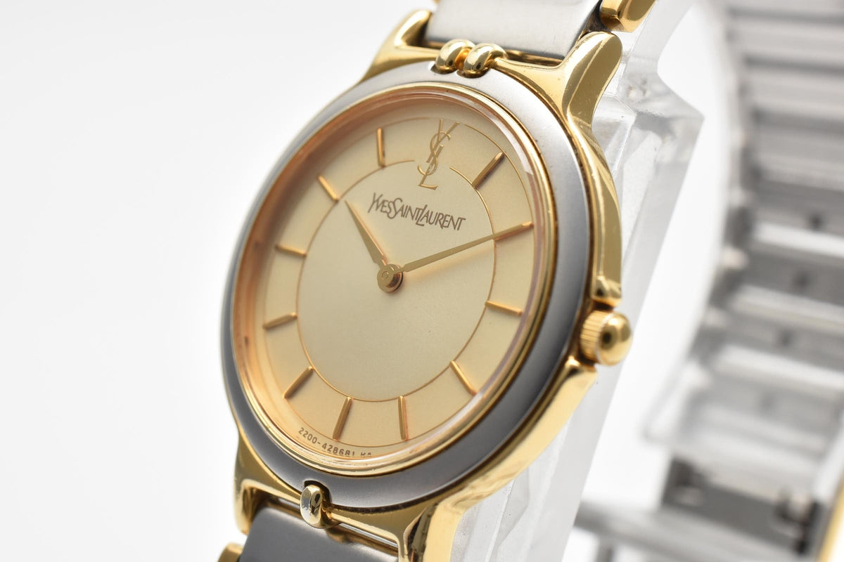 Yves Saint Laurent イヴサンローラン YSLロゴ 90s vintage カサンドラ 2200-228481 レディース クォーツ 腕時計 ゴールド文字盤 ステンレス コンビ ブレスレット 22mm 1990年代 ヴィンテージ ドレスウォッチ