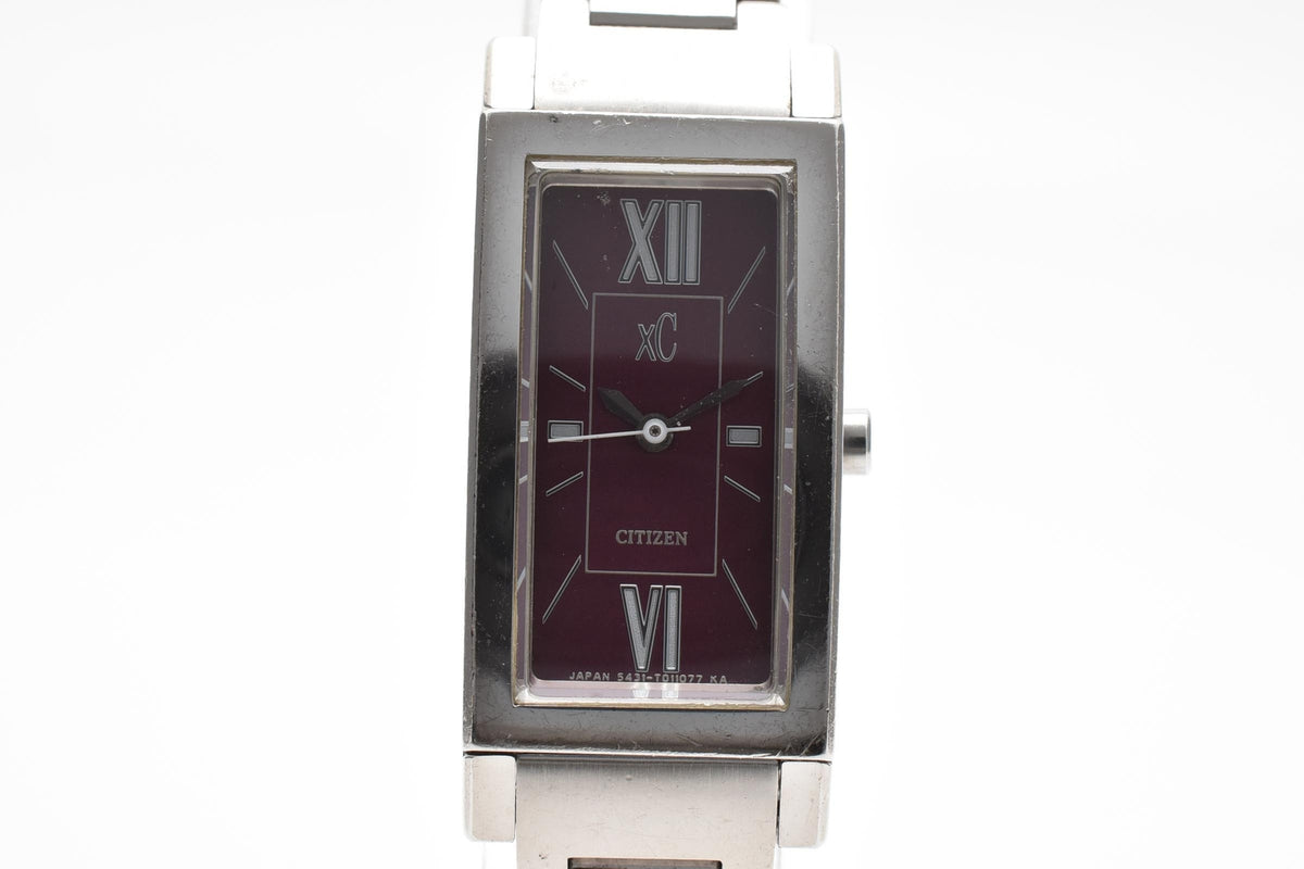 CITIZEN シチズン xC クロスシー Y2K 00s vintage 5431-T003982 メンズ ソーラー クォーツ 腕時計 レッドパープル文字盤 ローマ数字 スクエア 長方形 ステンレス ブレスレット 14.5mm 2000年代