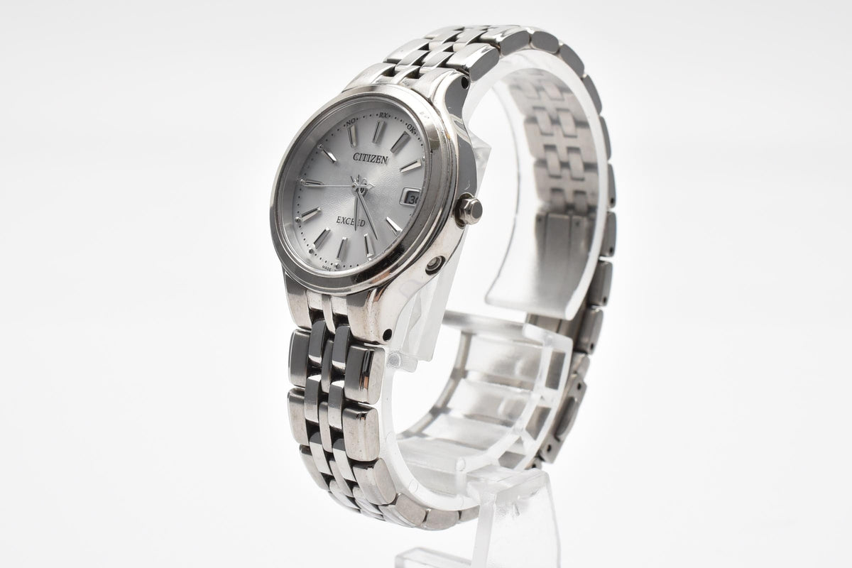 CITIZEN シチズン EXCEED エクシード H010-T014062 レディース ソーラー クォーツ 腕時計 ホワイト文字盤 デイト ステンレス ブレスレット 24mm 2000年代