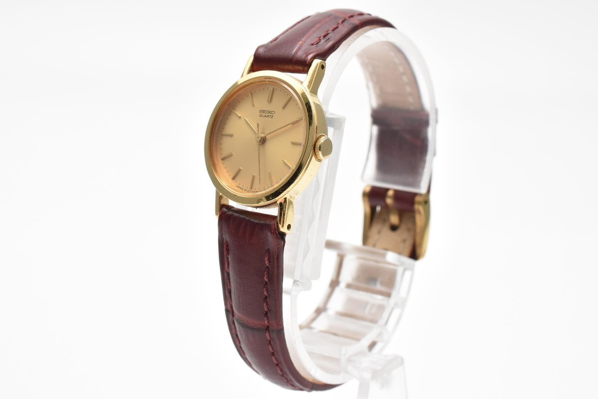 SEIKO セイコー 2C21-D130 レディース クォーツ 腕時計 ゴールド文字盤 ステンレス ラウンドケース ブラウン レザーストラップ 20mm 1980年代 ヴィンテージ