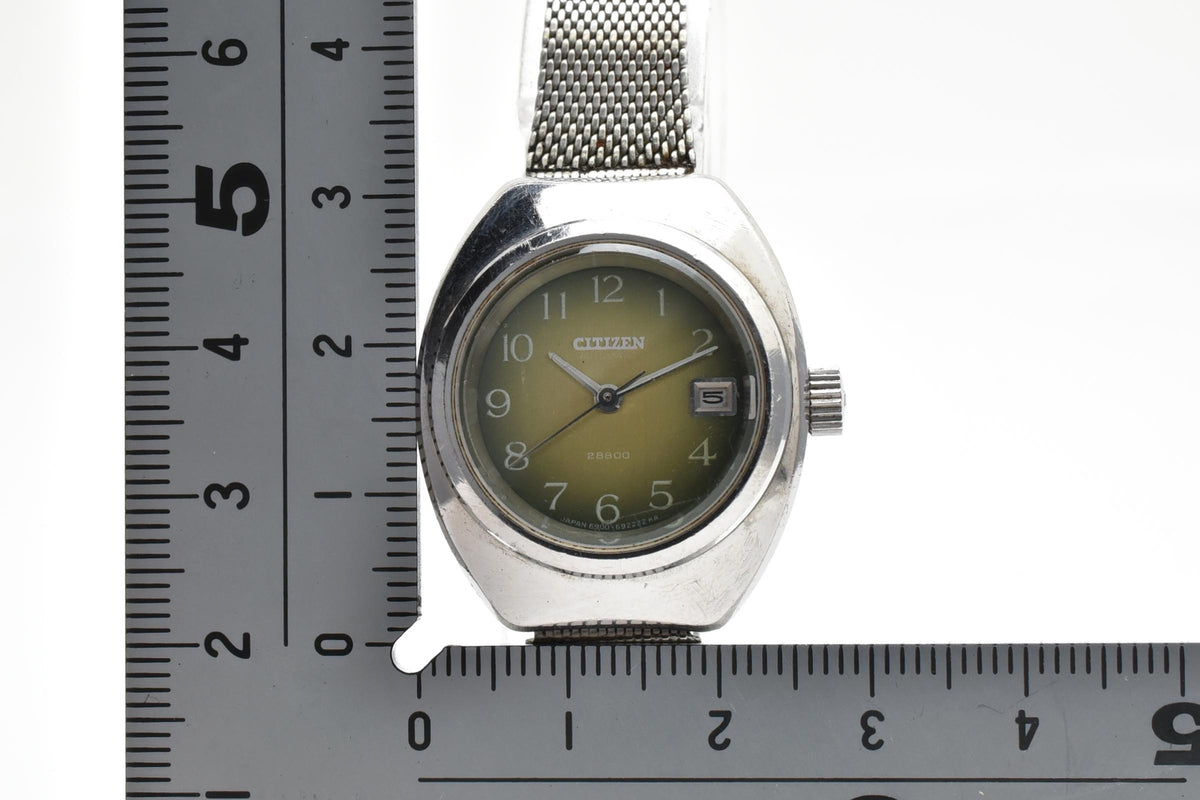 CITIZEN シチズン 4-590907 メンズ 自動巻き 腕時計 グリーン文字盤 アラビア数字 デイト ステンレス メッシュブレスレット 25.5mm 1970年代 ヴィンテージ