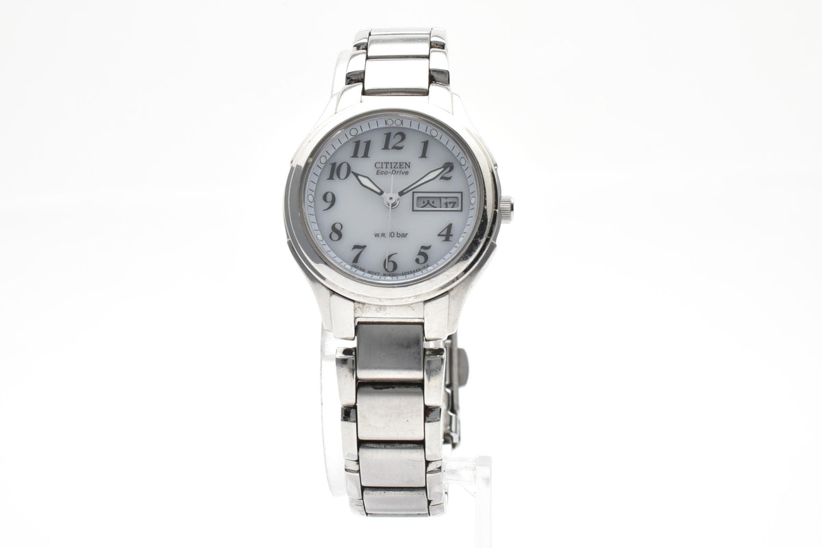 CITIZEN シチズン Eco-Drive Y2K 00s エコドライブ E001-S032733 レディース ソーラー クォーツ 腕時計 ホワイト文字盤 アラビア数字 デイト ステンレス ブレスレット 25.5mm 2000年代