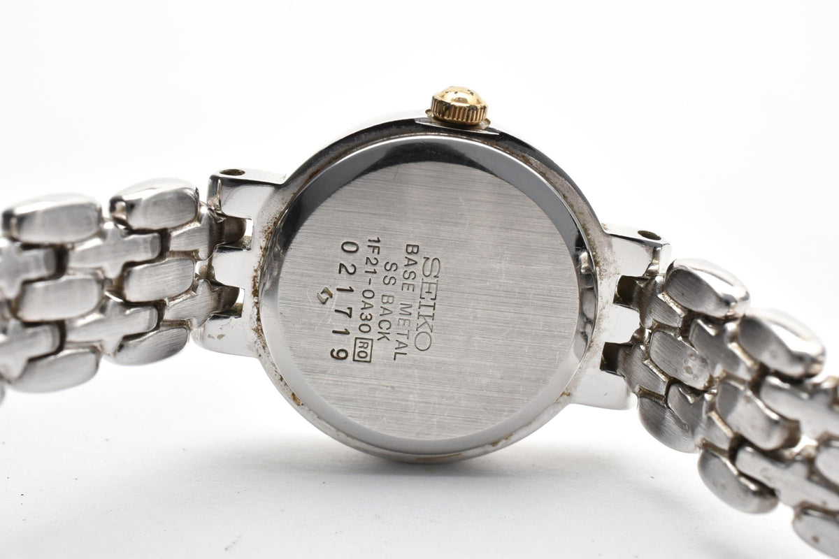 SEIKO セイコー 1F21-0A30 レディース クォーツ 腕時計 ホワイト文字盤 ローマ数字 ゴールド シルバー ツートーン ステンレス ブレスレット 18.2mm 1990年代