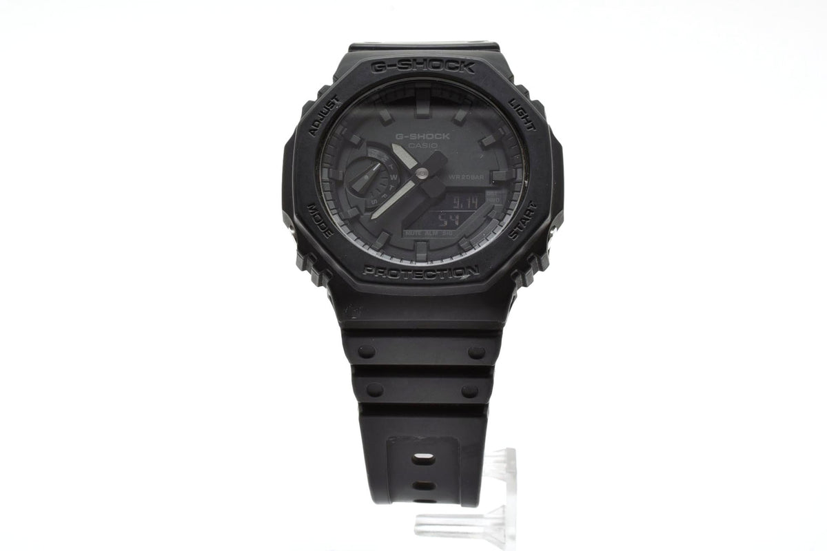 美品 CASIO カシオ G-SHOCK Gショック GA-2100 カーボンコアガード オクタゴン 八角形 アナデジ オールブラック 黒 メンズ 腕時計 稼働品
