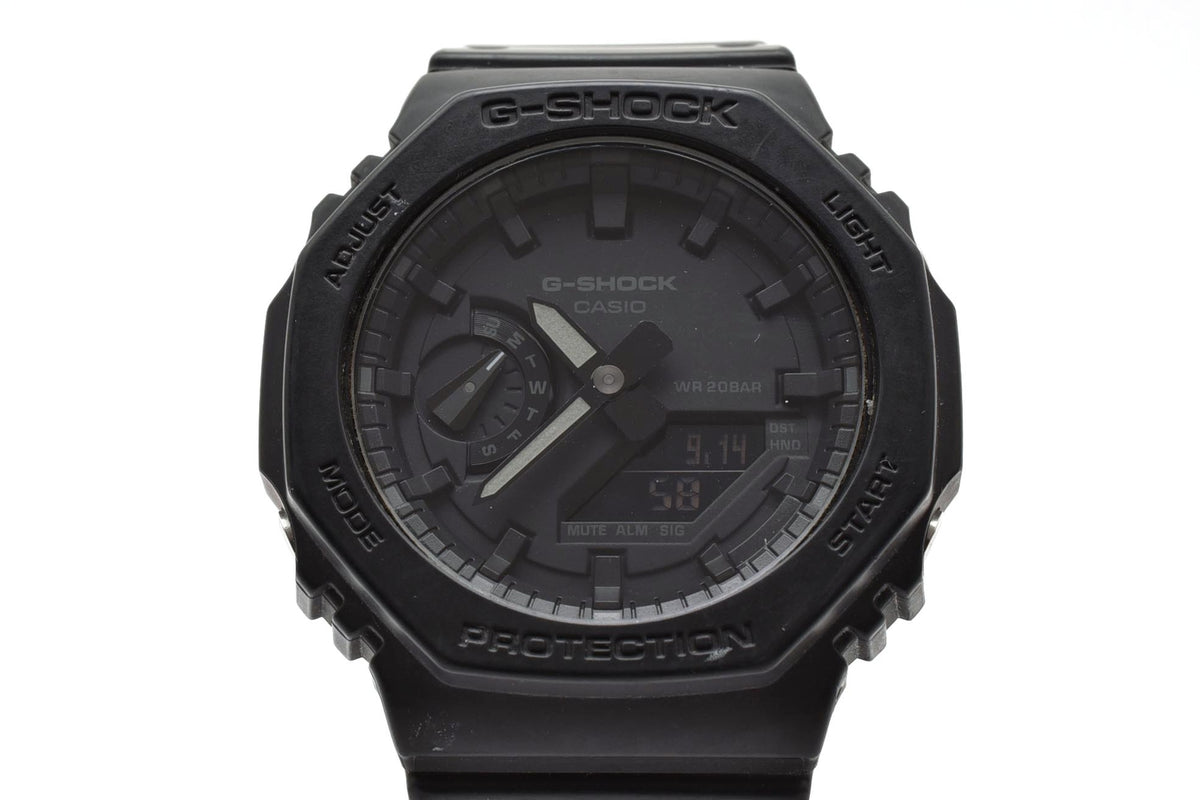 美品 CASIO カシオ G-SHOCK Gショック GA-2100 カーボンコアガード オクタゴン 八角形 アナデジ オールブラック 黒 メンズ 腕時計 稼働品