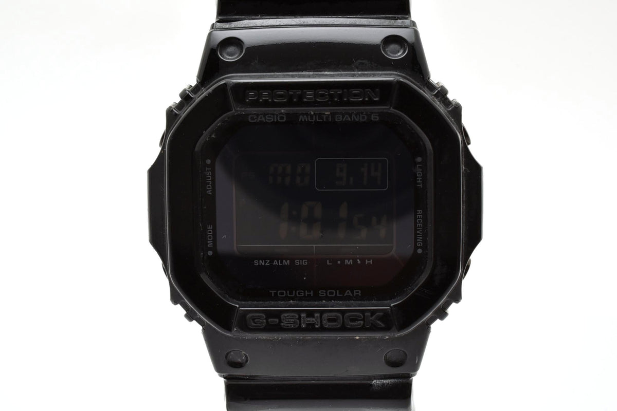美品 CASIO カシオ G-SHOCK Gショック GW-M5610BB タフソーラー 電波 マルチバンド6 ベーシックブラック 光沢 黒 スクエア 反転液晶 メンズ 腕時計 稼働品