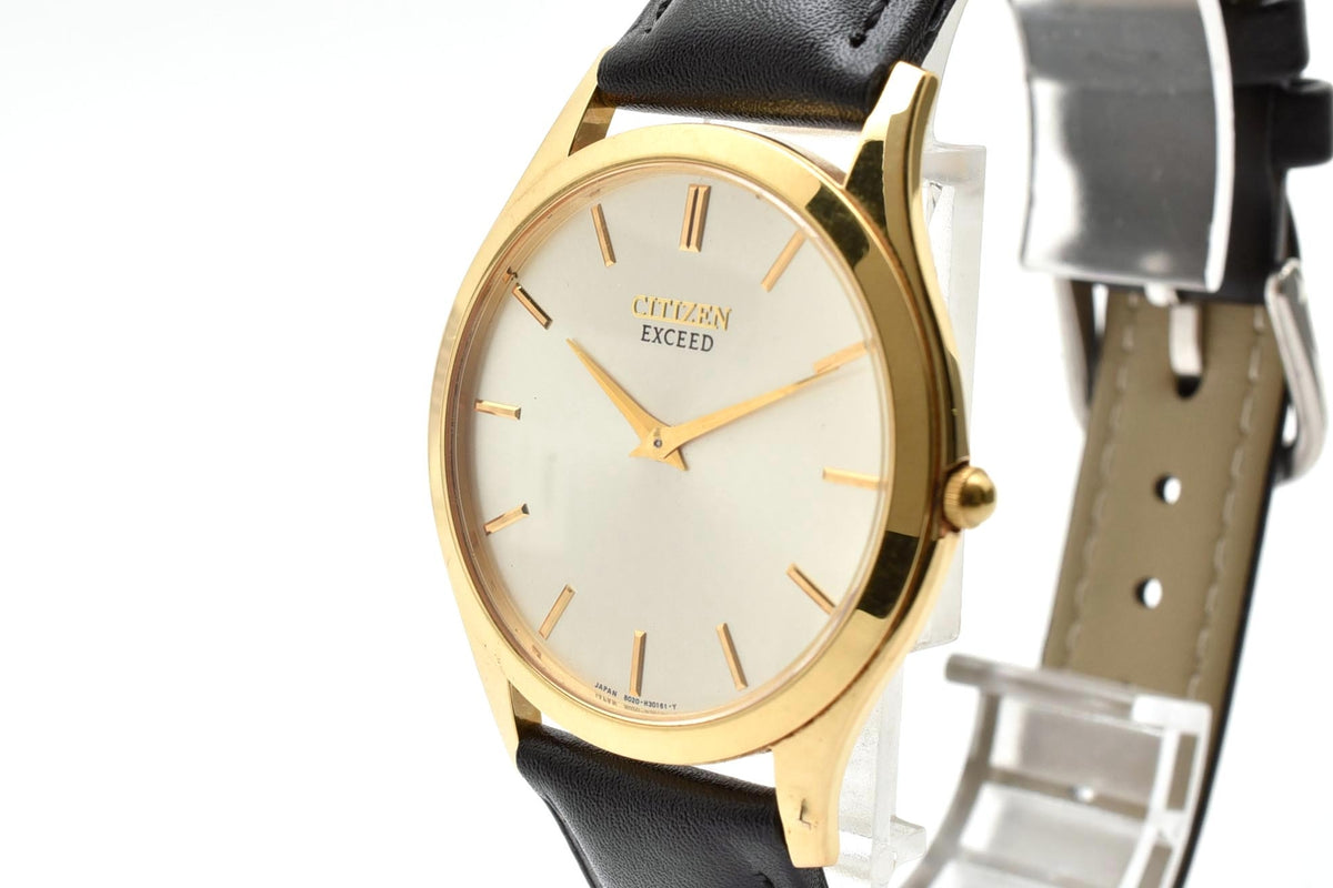 美品 CITIZEN シチズン EXCEED エクシード 8020-H17851 クォーツ 極薄 ゴールドカラー ホワイト文字盤 革ベルト ヴィンテージ 1990年代 メンズ 腕時計 稼働品