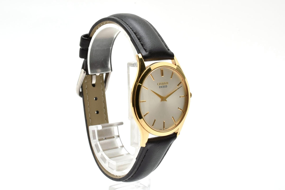 美品 CITIZEN シチズン EXCEED エクシード 8020-H17851 クォーツ 極薄 ゴールドカラー ホワイト文字盤 革ベルト ヴィンテージ 1990年代 メンズ 腕時計 稼働品