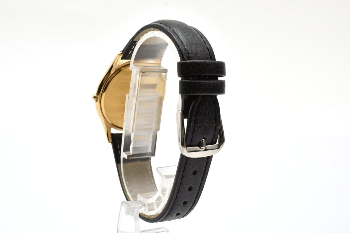 美品 CITIZEN シチズン EXCEED エクシード 8020-H17851 クォーツ 極薄 ゴールドカラー ホワイト文字盤 革ベルト ヴィンテージ 1990年代 メンズ 腕時計 稼働品