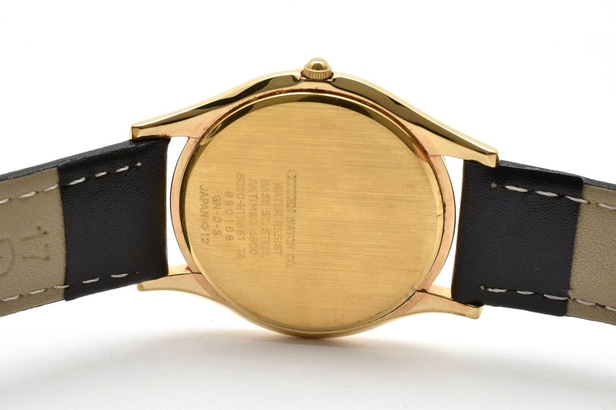 美品 CITIZEN シチズン EXCEED エクシード 8020-H17851 クォーツ 極薄 ゴールドカラー ホワイト文字盤 革ベルト ヴィンテージ 1990年代 メンズ 腕時計 稼働品