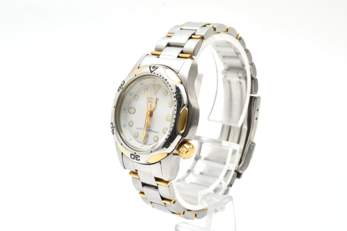 美品 CITIZEN シチズン 6038-G06358 クォーツ 200m防水 ダイバーデザイン 回転ベゼル ツートン コンビ ホワイト文字盤 ヴィンテージ 1990年代 メンズ 腕時計 稼働品