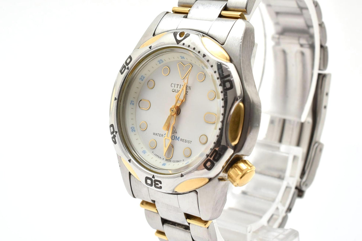 美品 CITIZEN シチズン 6038-G06358 クォーツ 200m防水 ダイバーデザイン 回転ベゼル ツートン コンビ ホワイト文字盤 ヴィンテージ 1990年代 メンズ 腕時計 稼働品