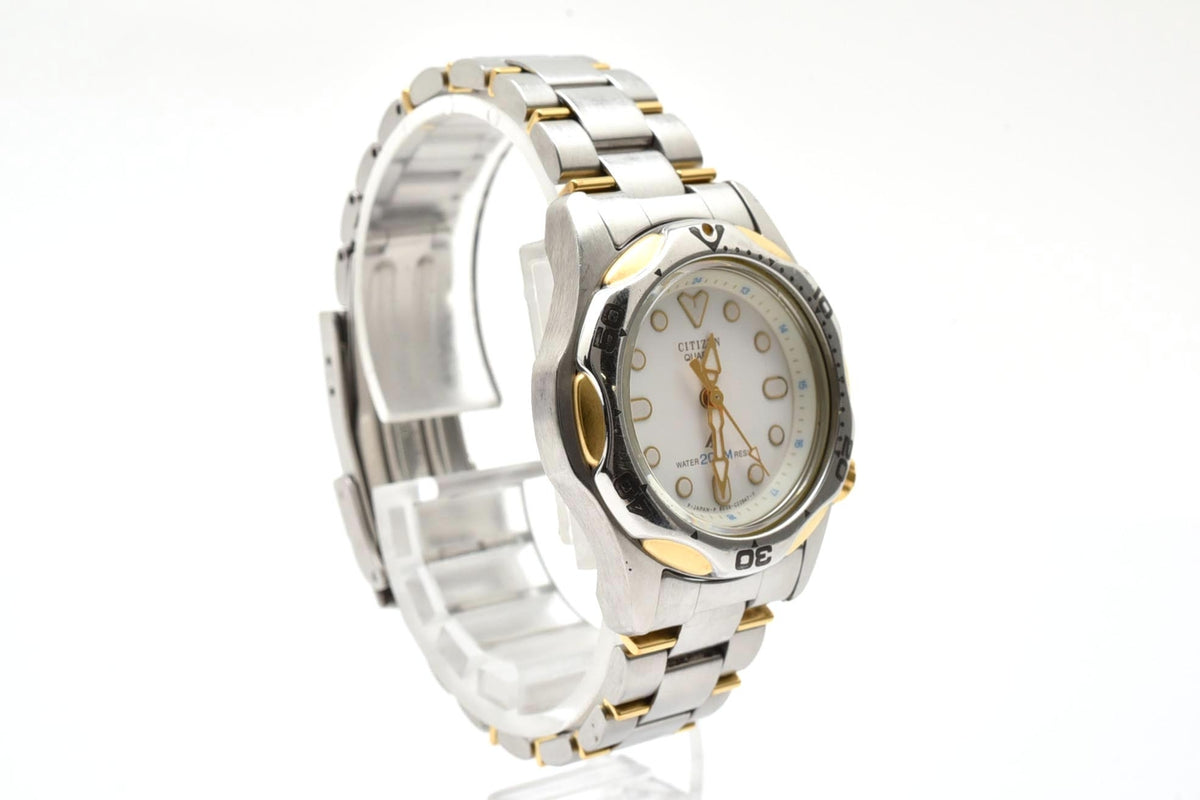 美品 CITIZEN シチズン 6038-G06358 クォーツ 200m防水 ダイバーデザイン 回転ベゼル ツートン コンビ ホワイト文字盤 ヴィンテージ 1990年代 メンズ 腕時計 稼働品