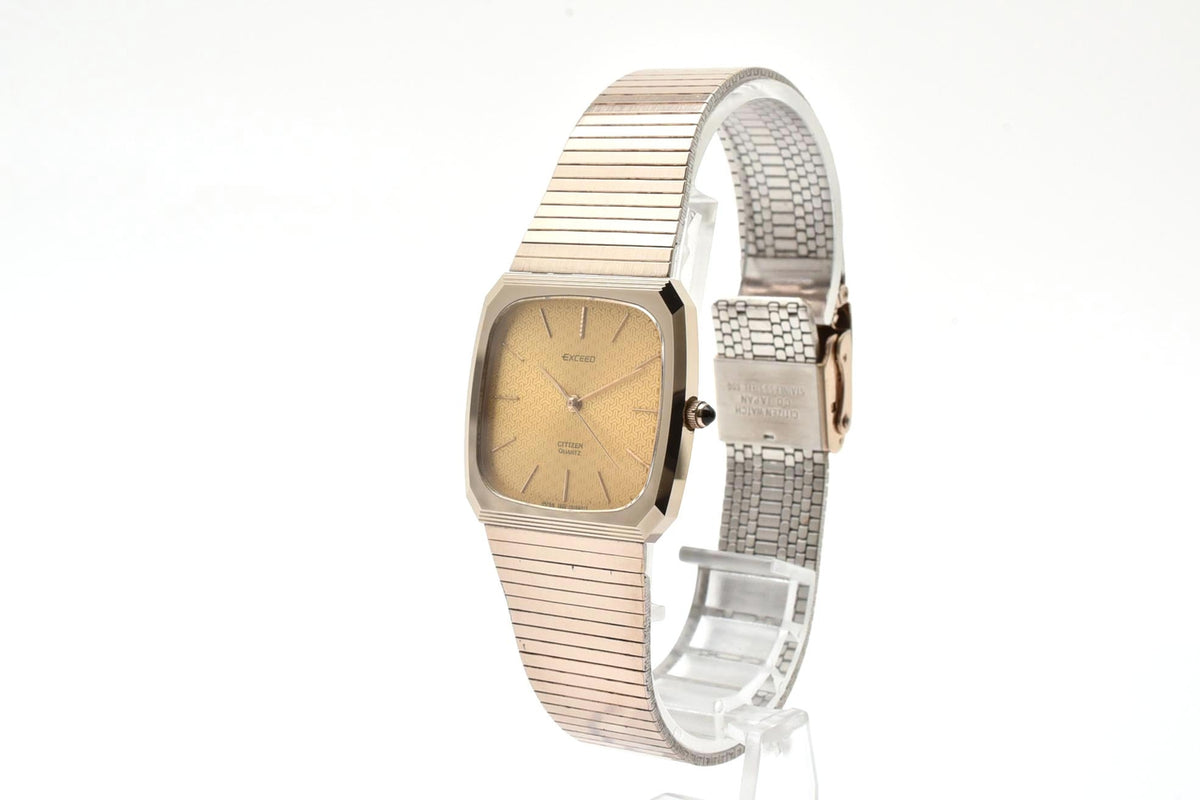 美品 CITIZEN シチズン EXCEED エクシード 1930-191005 クォーツ UHAG クッション型 ゴールド文字盤 ゴールドカラー ヴィンテージ 1980年代 メンズ 腕時計 稼働品