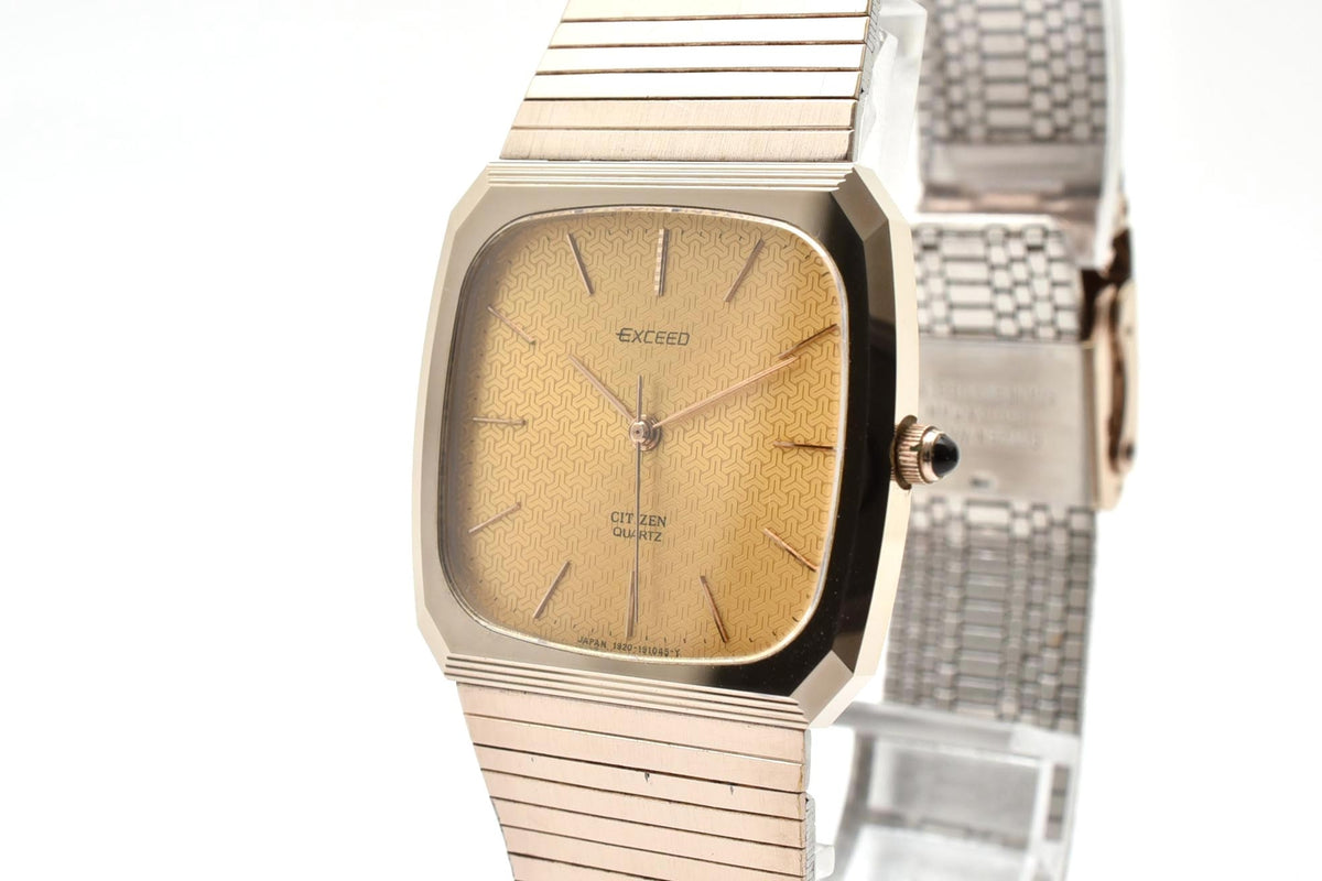 美品 CITIZEN シチズン EXCEED エクシード 1930-191005 クォーツ UHAG クッション型 ゴールド文字盤 ゴールドカラー ヴィンテージ 1980年代 メンズ 腕時計 稼働品