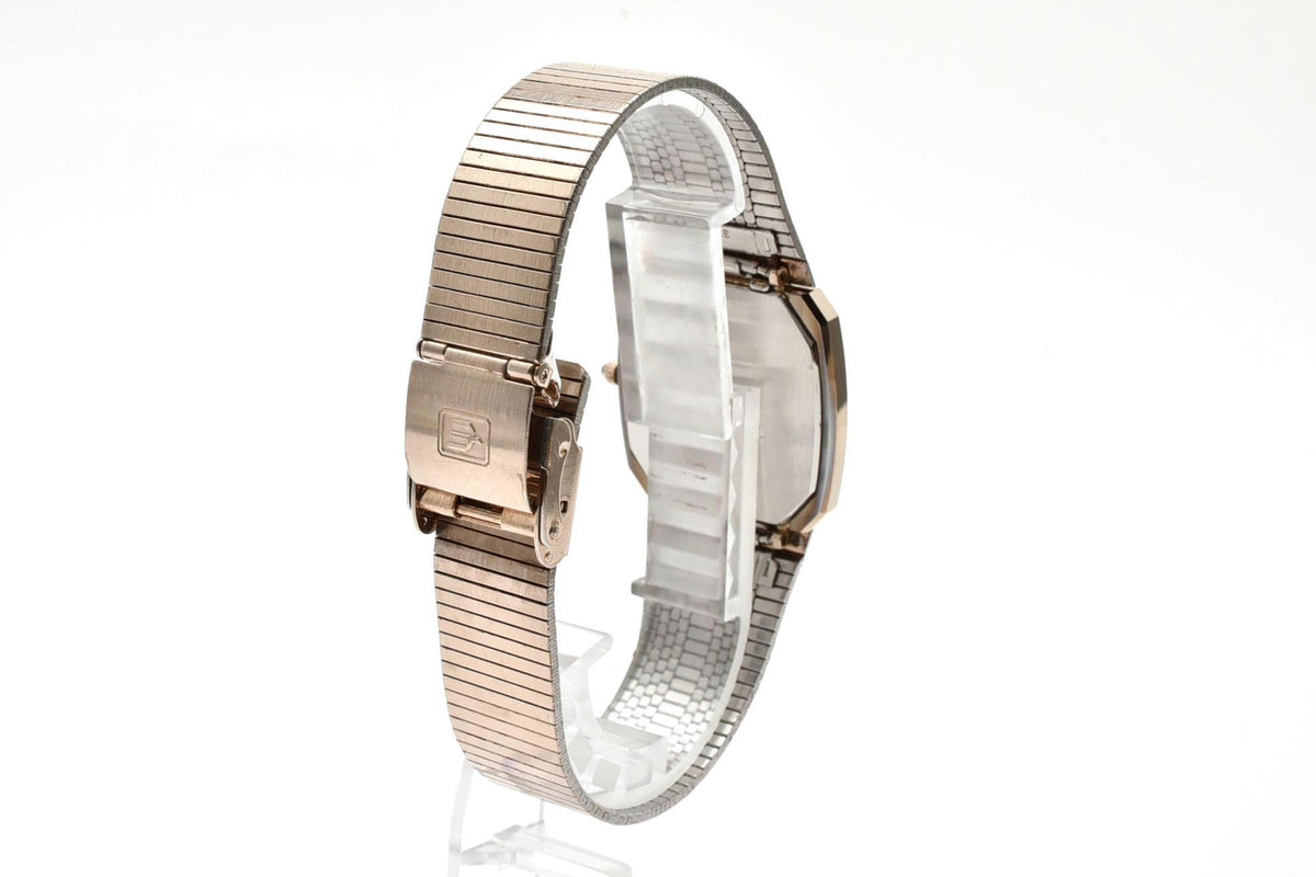 美品 CITIZEN シチズン EXCEED エクシード 1930-191005 クォーツ UHAG クッション型 ゴールド文字盤 ゴールドカラー ヴィンテージ 1980年代 メンズ 腕時計 稼働品