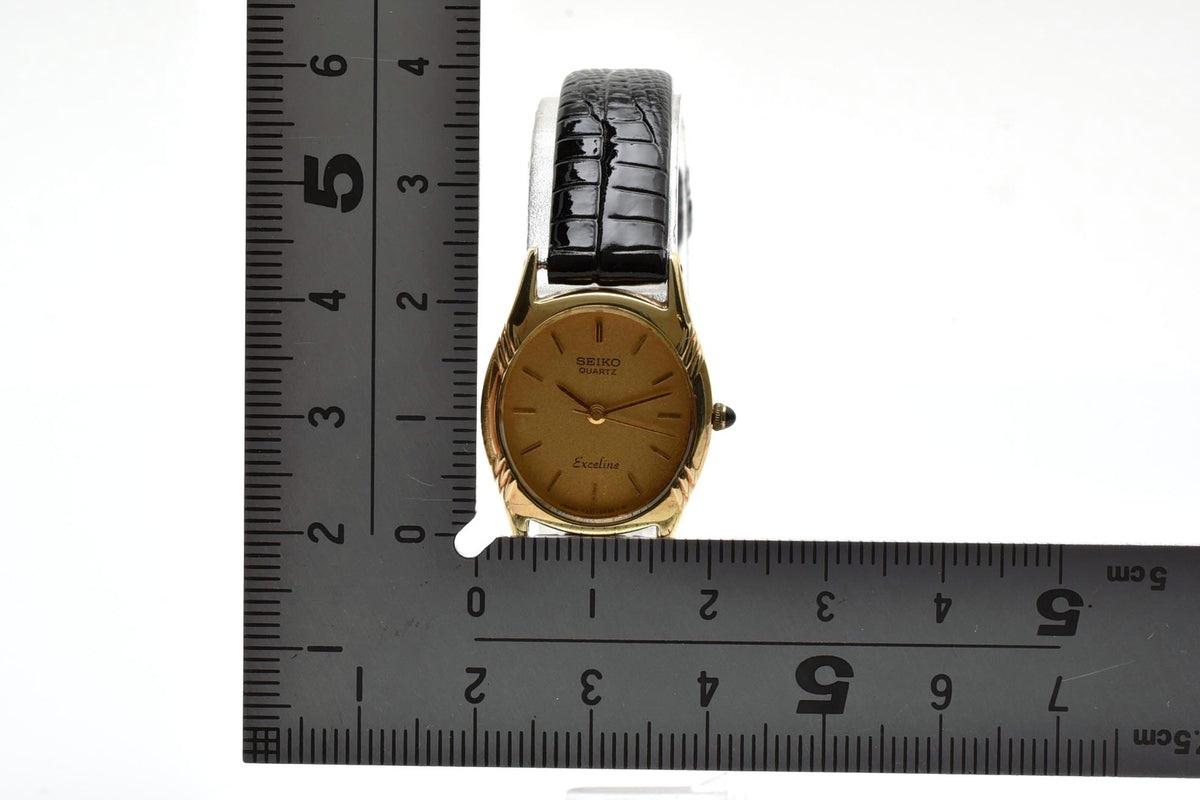 美品 SEIKO セイコー エクセリーヌ 7321-5010 クォーツ ゴールドカラー オーバル ゴールド文字盤 レザーベルト ヴィンテージ 1980年代 レディース 腕時計 稼働品