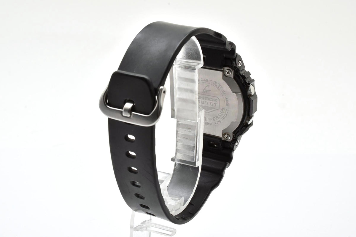 良品 CASIO カシオ G-SHOCK Gショック GM-5600B メタルカバード ステンレスベゼル スクエア デジタル 反転液晶 ブラック 黒 メンズ 腕時計 稼働品