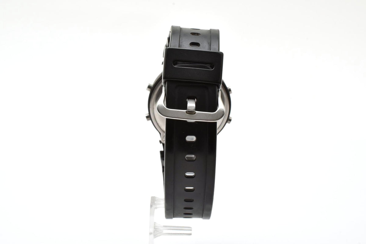 美品 CASIO カシオ G-SHOCK Gショック DW-5600BB ソリッドカラーズ オールブラック 黒 スクエア デジタル 反転液晶 メンズ 腕時計 稼働品