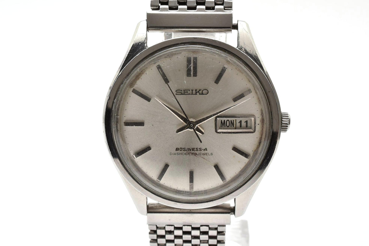 良品 SEIKO セイコー ビジネスA BUSINESS-A 8306-8001 自動巻き 27石 デイデイト シルバー文字盤 ステンレス ヴィンテージ 1960年代 メンズ 腕時計 稼働品