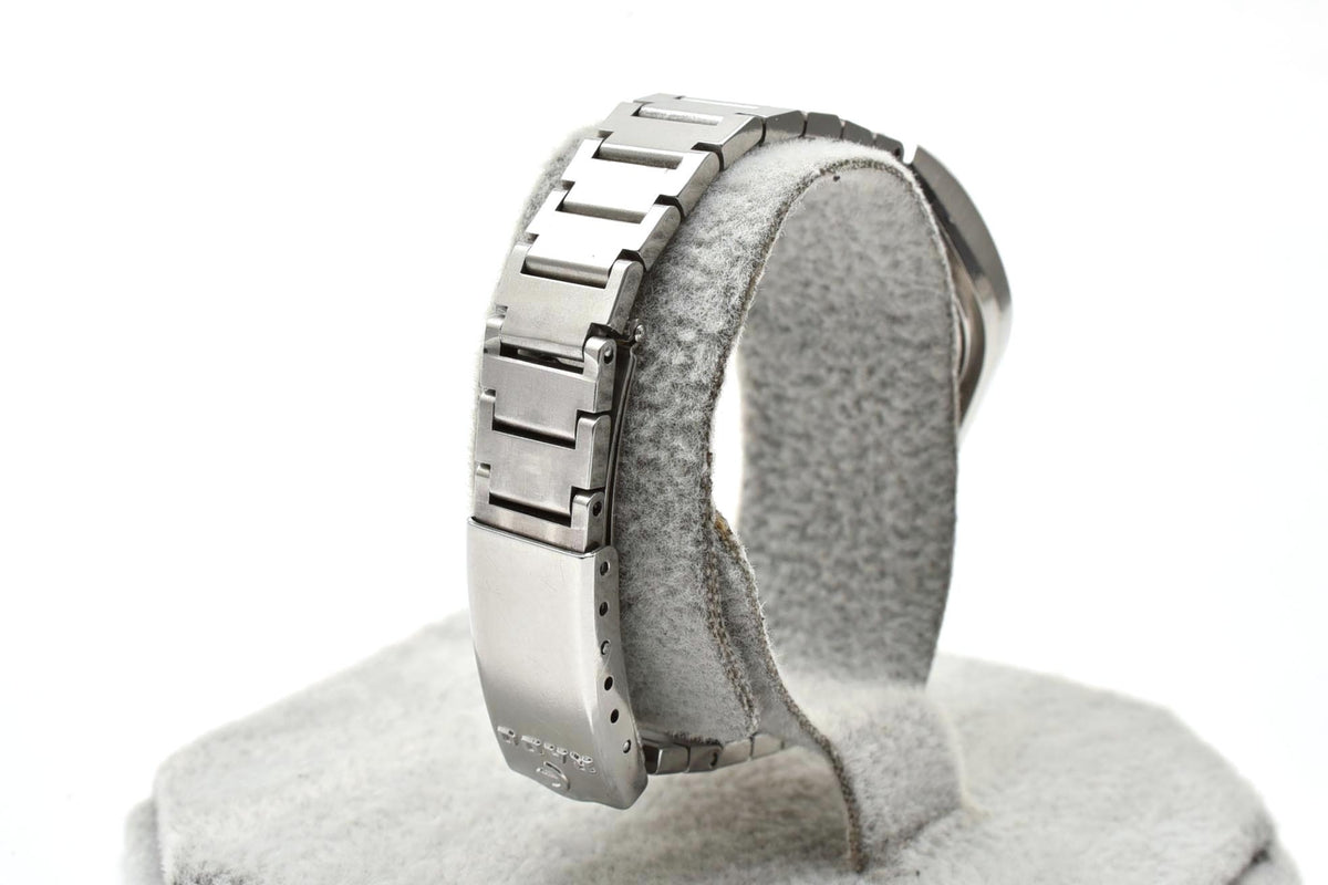 良品 RADO ラドー BERG ベルグ K126664 自動巻き デイト シルバー文字盤 ステンレス クッション型 スイス製 ヴィンテージ 1970年代 レディース 腕時計 稼働品