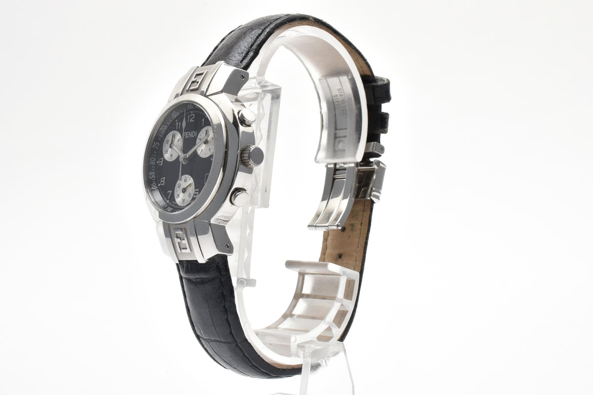 美品 FENDI フェンディ クラシコ クロノグラフ 010-4500L-606 クォーツ デイト ブラック文字盤 ステンレス レザーベルト スイス製 ユニセックス 腕時計 稼働品