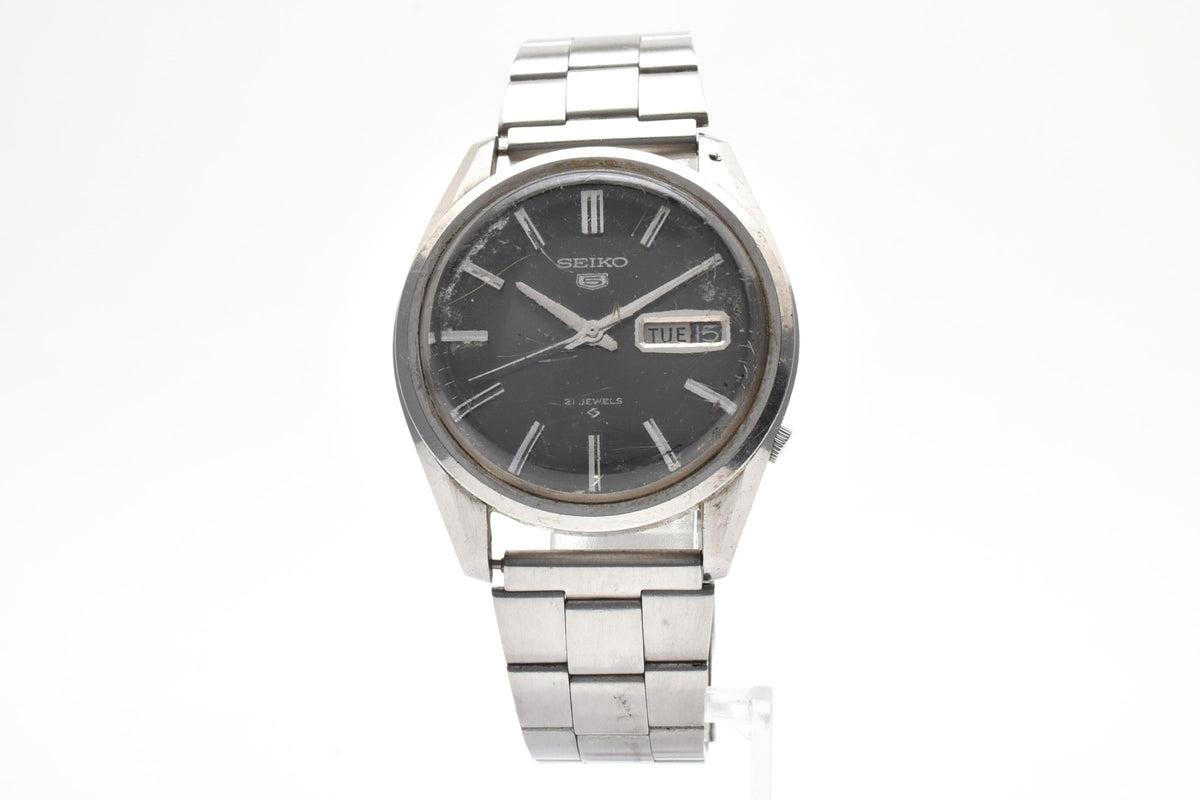 良品 SEIKO セイコー セイコー5 6119-8020 自動巻き 21石 デイデイト ブラック文字盤 ステンレス ヴィンテージ 1970年代 メンズ 腕時計 稼働品