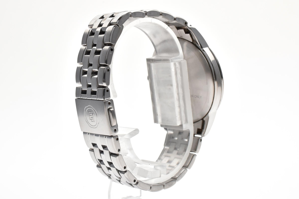美品 CITIZEN シチズン エクシード H435-T008526 エコドライブ 電波ソーラー チタン デュラテクト ホワイト文字盤 デイト メンズ 腕時計 稼働品