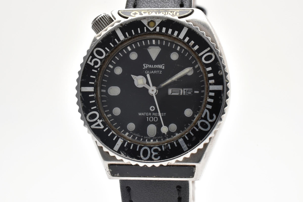 美品 CITIZEN シチズン SPALDING スポルディング 3600-396901 クォーツ デイデイト ダイバースタイル ブラック文字盤 回転ベゼル ヴィンテージ 1980年代 ユニセックス 腕時計 稼働品