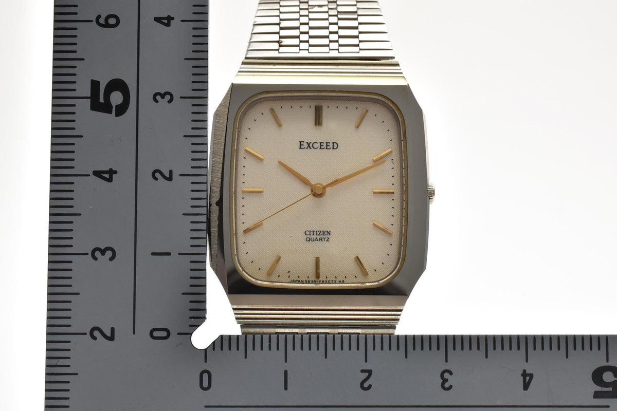 美品 CITIZEN シチズン エクシード 5639-F61524 クォーツ スクエア コンビ ゴールド文字盤 メッシュブレス ヴィンテージ 1980年代 ユニセックス 腕時計 稼働品