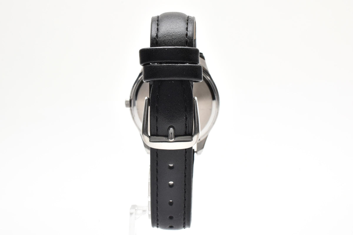 良品 SEIKO ALBA セイコー アルバ V158-0AX0 ソーラー デイデイト ホワイト文字盤 アラビア数字 レザーベルト 10気圧防水 メンズ 腕時計 稼働品