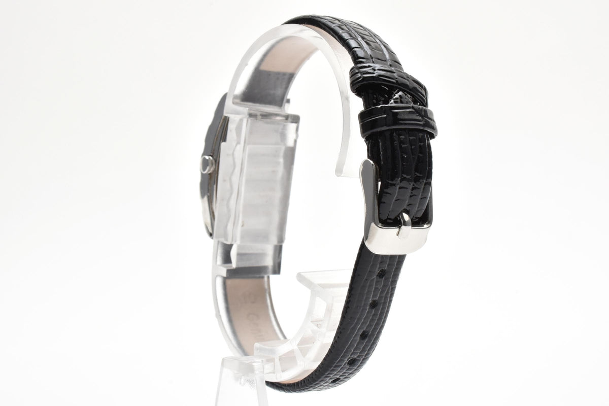美品 SEIKO LUKIA セイコー ルキア 1F20-0BK0 クォーツ トノー型 ラインストーンベゼル ホワイト文字盤 レザーベルト 10気圧防水 レディース 腕時計 稼働品