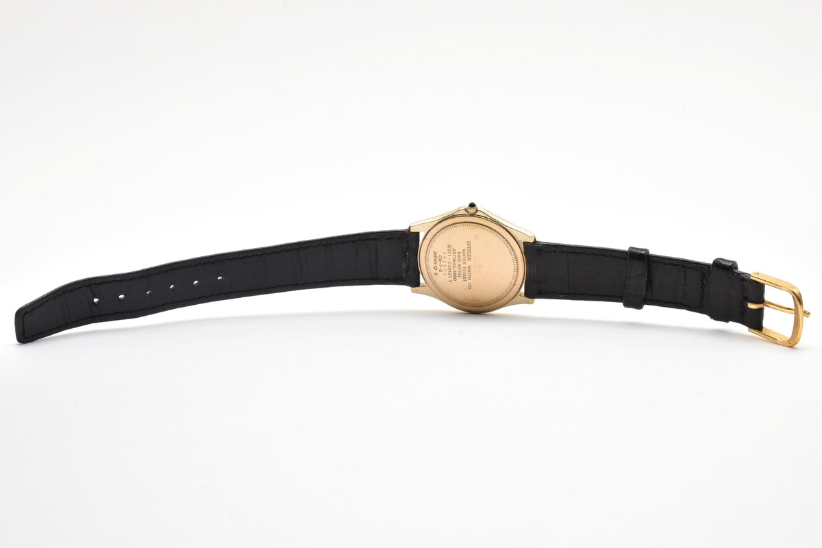 美品 CITIZEN シチズン エクシード 0321-C30421Y クォーツ 超薄型 ゴールドカラー ホワイト文字盤 ローマン レザーベルト レディース 腕時計 稼働品