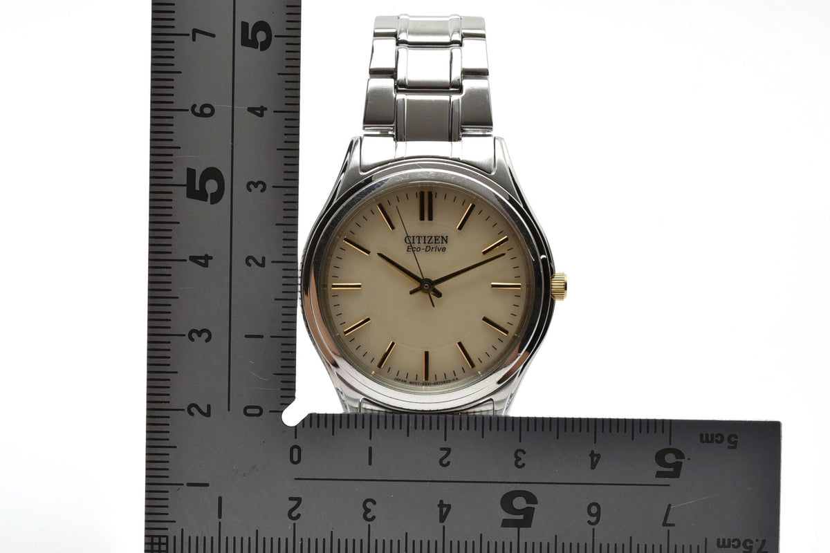 美品 CITIZEN シチズン エコドライブ E031-S048419 ソーラー 薄型 ステンレス アイボリー文字盤 ドレスウォッチ メンズ 腕時計 稼働品