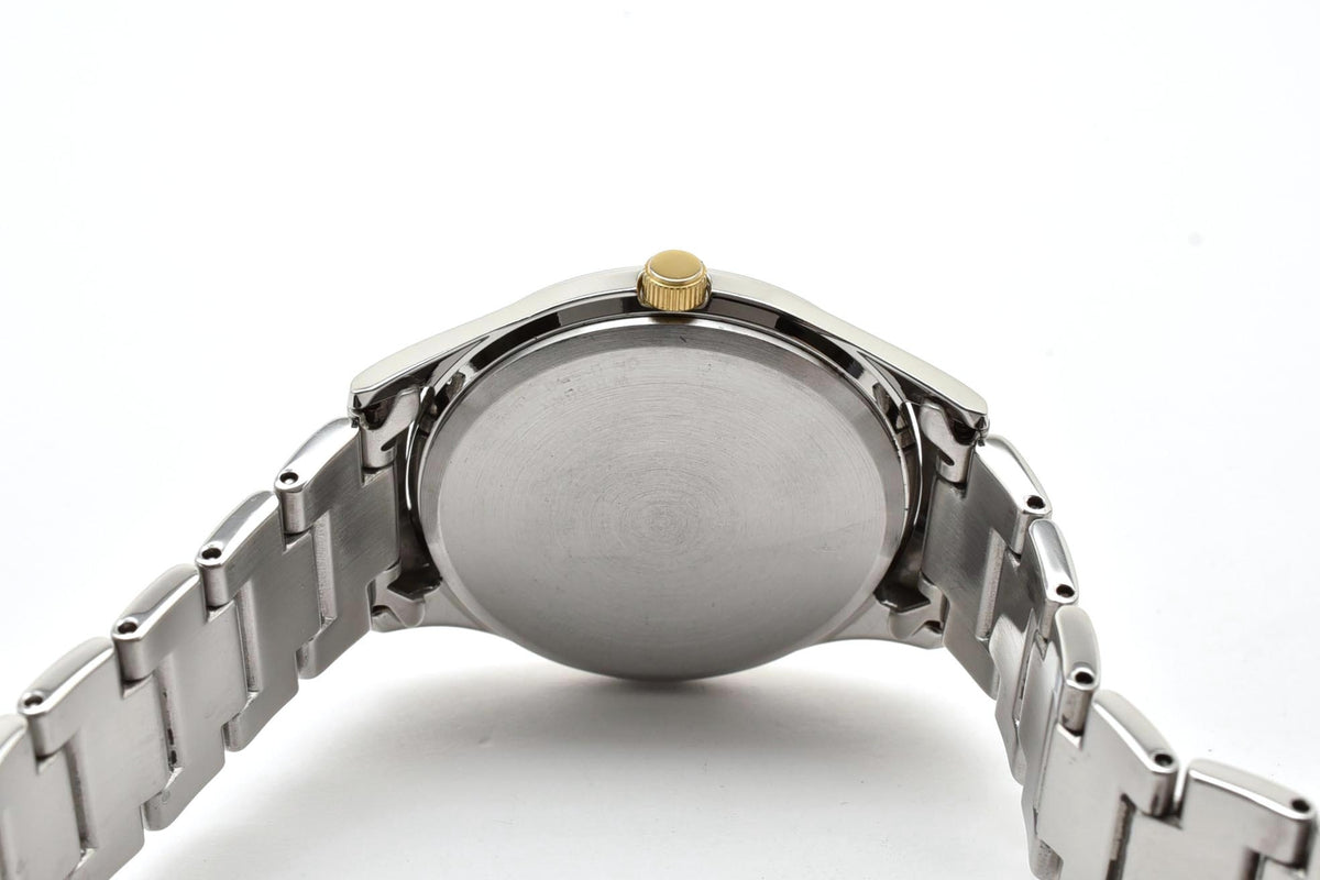 美品 CITIZEN シチズン エコドライブ E031-S048419 ソーラー 薄型 ステンレス アイボリー文字盤 ドレスウォッチ メンズ 腕時計 稼働品