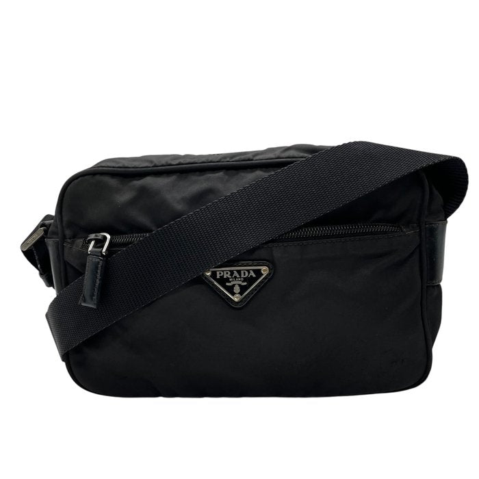 PRADA プラダ ナイロン レザー ショルダーバッグ トライアングルロゴ ブラック シルバー金具 斜め掛け クロスボディ レディース K12