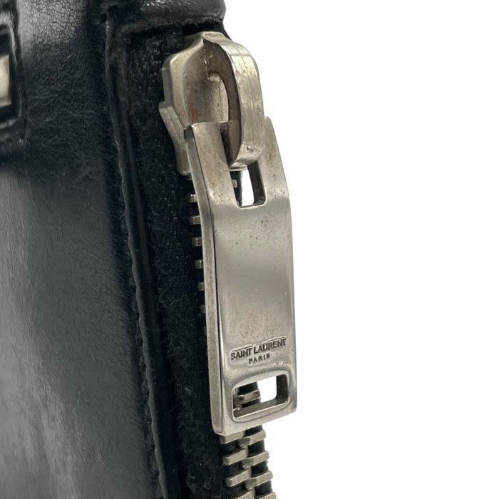 Saint Laurent Paris サンローラン パリ レザー クラッチバッグ ブラック シルバー金具 397294 セカンドバッグ メンズ レディース D7