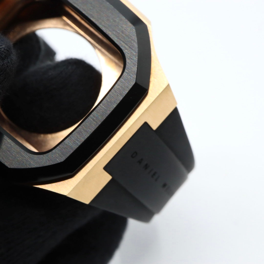 【箱付／美品】ダニエルウェリントン Daniel Wellington Apple Watchケース SWITCH 40mm対応 ローズゴールド ブラック ラバーベルト アップルウォッチカバー メンズ レディース ユニセックス 高級 G