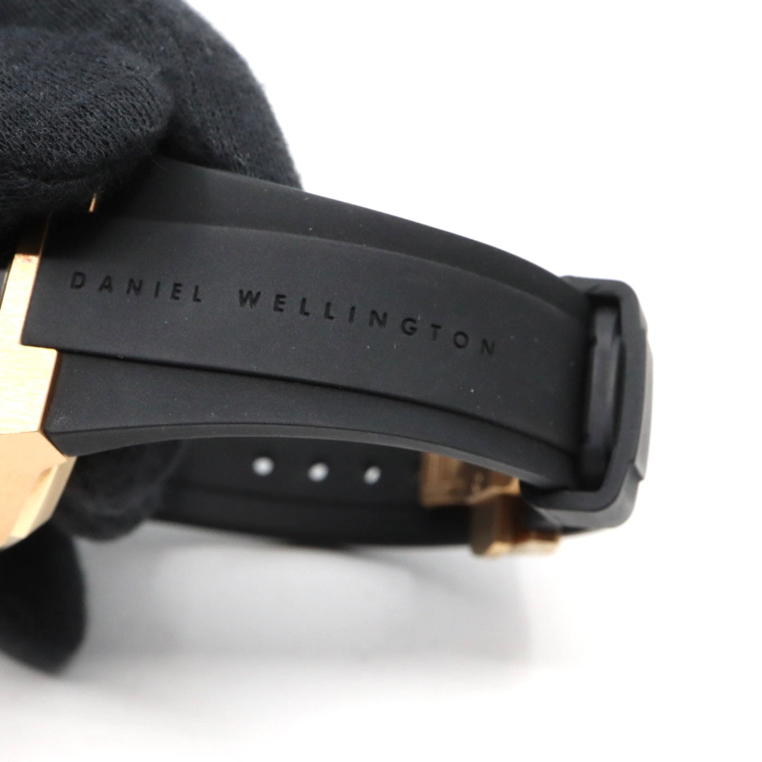 【箱付／美品】ダニエルウェリントン Daniel Wellington Apple Watchケース SWITCH 40mm対応 ローズゴールド ブラック ラバーベルト アップルウォッチカバー メンズ レディース ユニセックス 高級 G