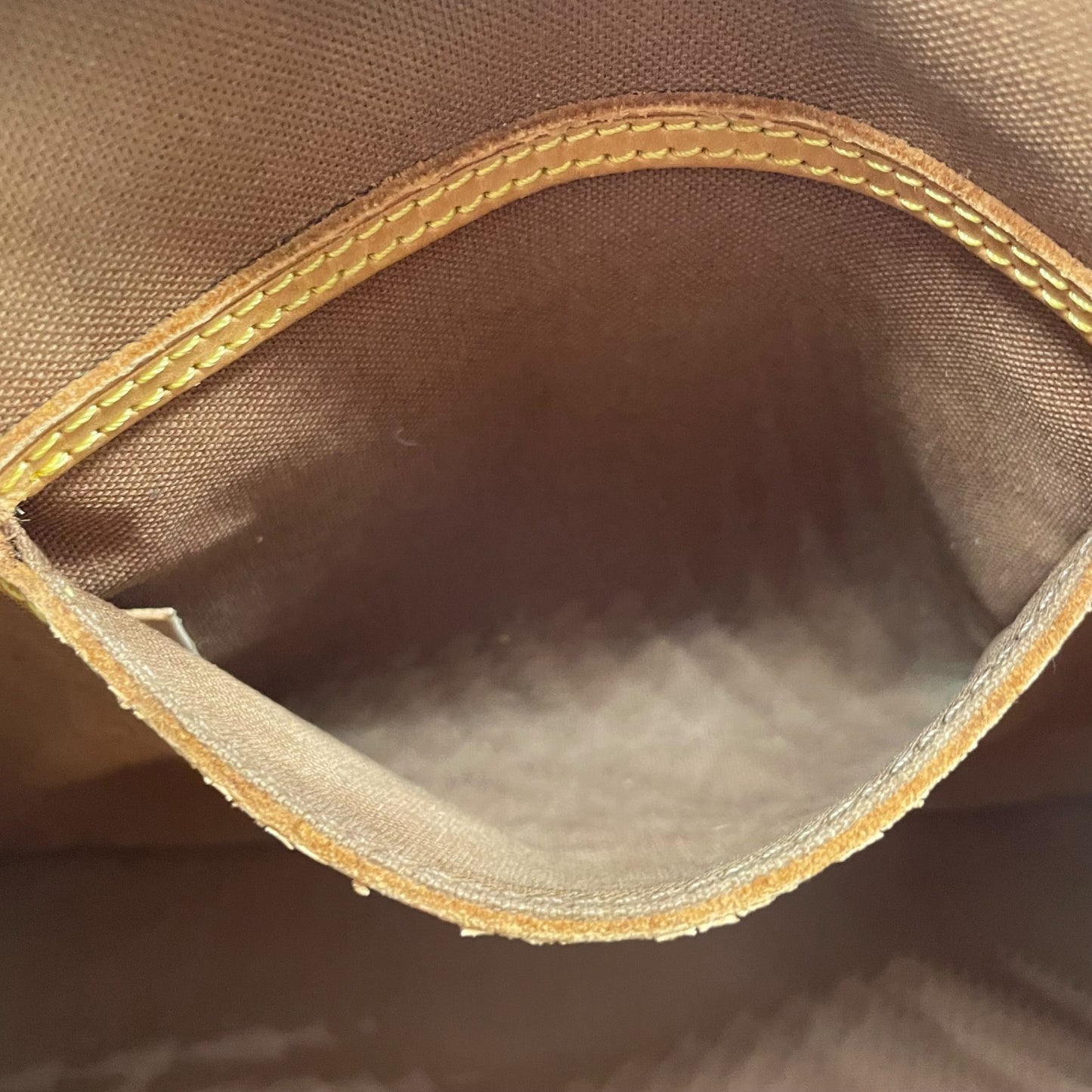 良品 ルイヴィトン LOUIS VUITTON ハンドバッグ アルマ モノグラム PVC レザー ブラウン 茶色 ゴールド金具 自立可 ヴィンテージ ビンテージ クラシック エレガント 鞄 カバン 手提げ レディース 普段使い 定番 人気 モデル レア H