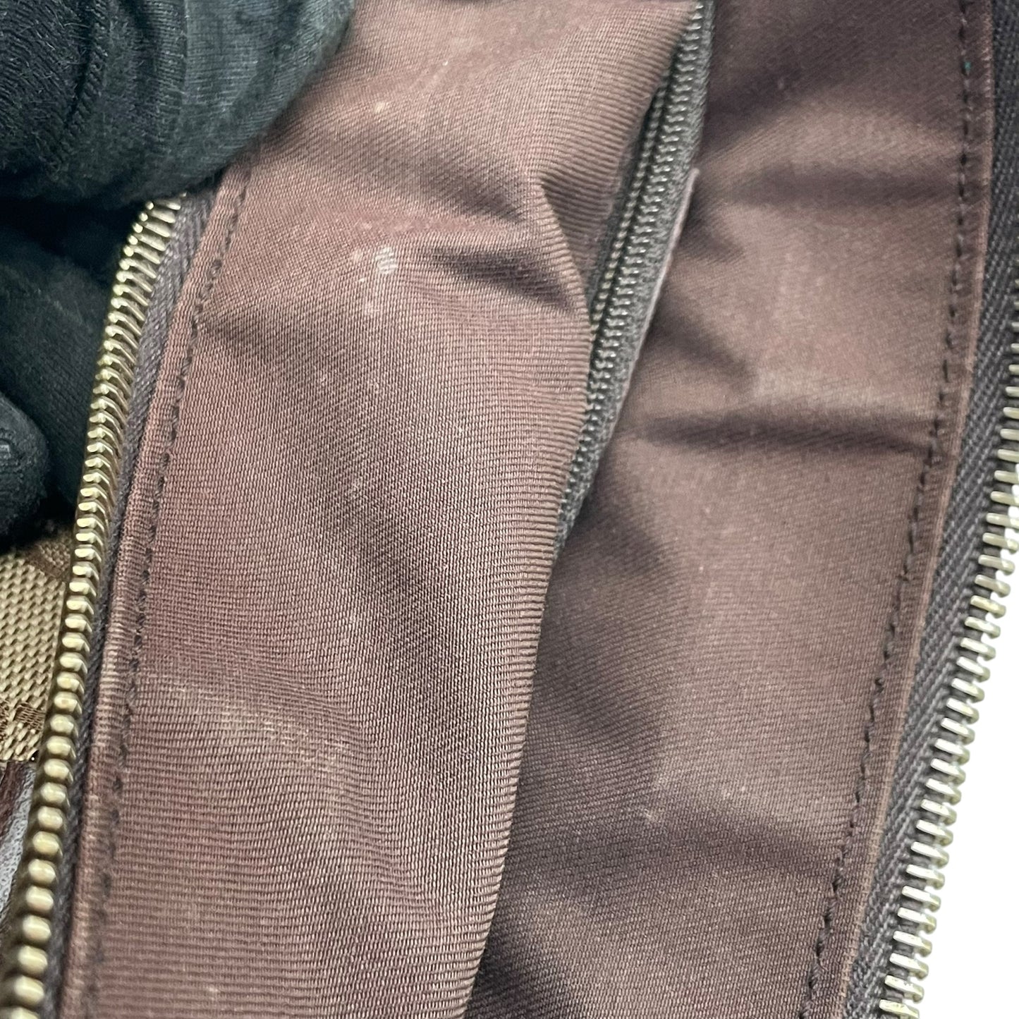 グッチ GUCCI GGキャンバス トートバッグ ハンドバッグ 肩掛け A4収納 キャンバス レザー ブラウン 茶色 ゴールド金具 エレガント カジュアル デイリー 通勤 通学 レディース 女性 人気 定番 141470 C8