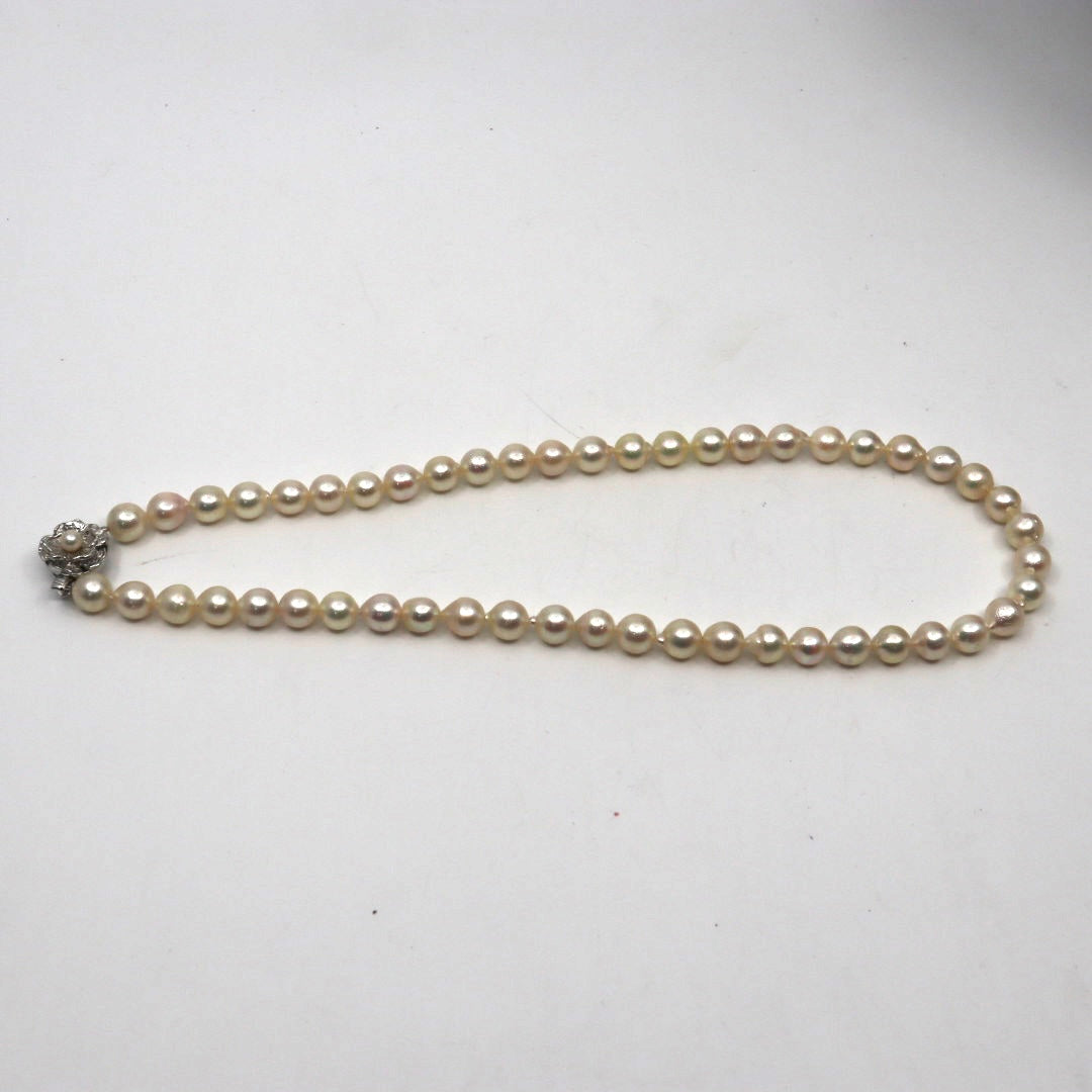 本真珠 アコヤ真珠 ネックレス 約44cm ラウンドパール i10 約7.5〜7.9mm シルバー金具 フラワーモチーフクラスプ フォーマル 冠婚葬祭 セレモニー パールネックレス レディース
