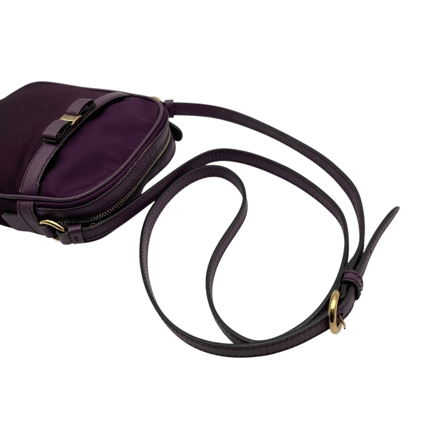 Salvatore Ferragamo フェラガモ ヴァラリボン ミニショルダーバッグ ナイロン レザー 紫 パープル ゴールド金具 斜め掛け ポシェット イタリア製 レディース U8