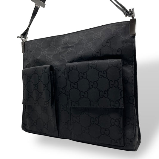 GUCCI グッチ GG柄 ナイロン レザー ショルダーバッグ ブラック ダブルポケット シルバー金具 斜め掛け メンズ レディース ユニセックス E8