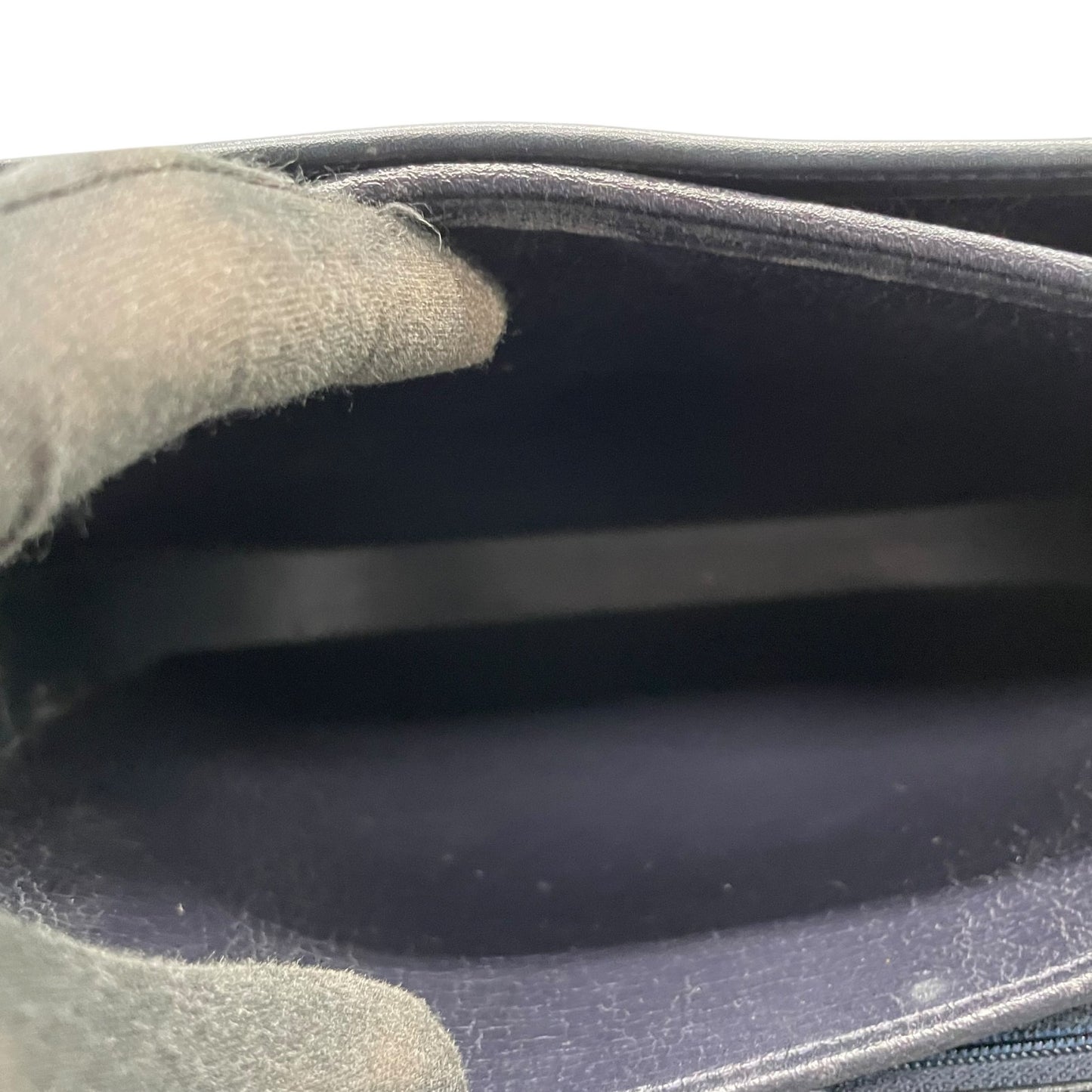 Christian Dior クリスチャンディオール レザー フラップ ショルダーバッグ ネイビー ゴールド金具 ロゴ金具 クラシック 斜め掛け レディース K11