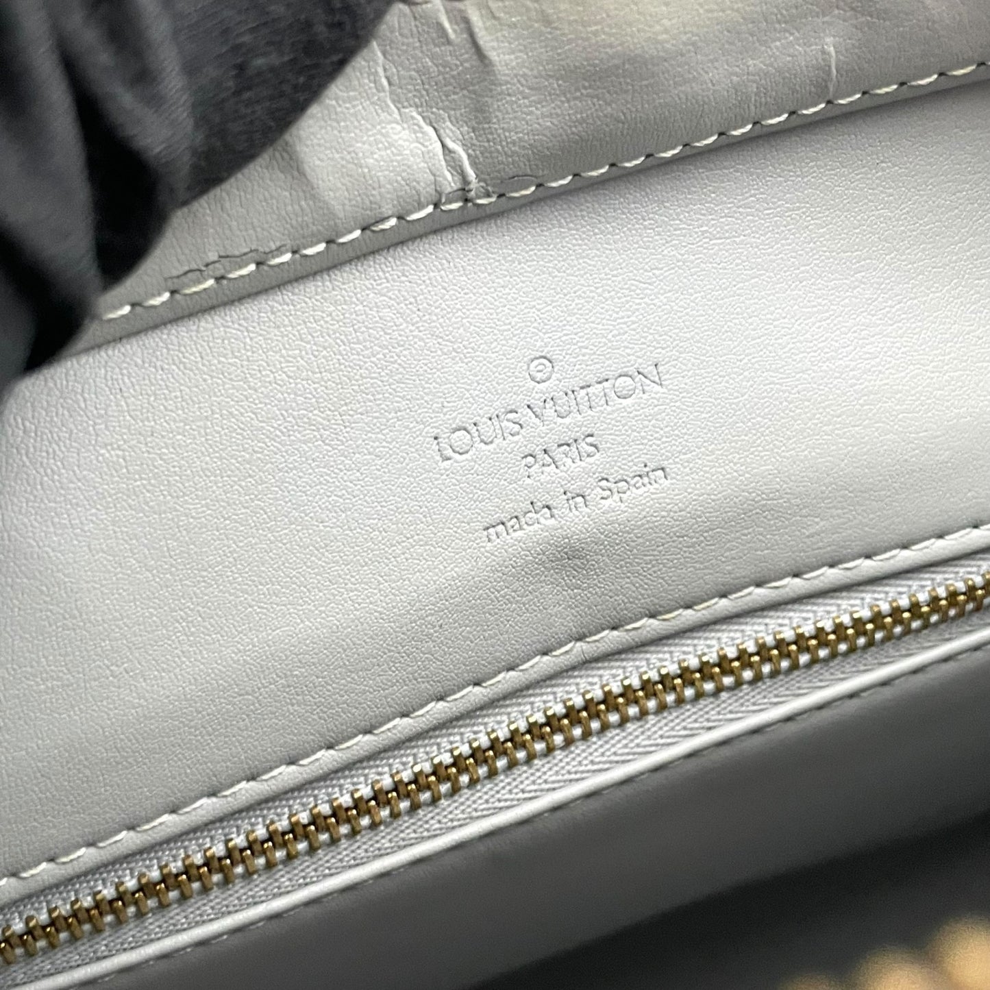 Louis Vuitton ルイヴィトン モノグラム ヴェルニ ヒューストン トートバッグ ハンドバッグ イエロー M91004 パテントレザー ゴールド金具 レディース E