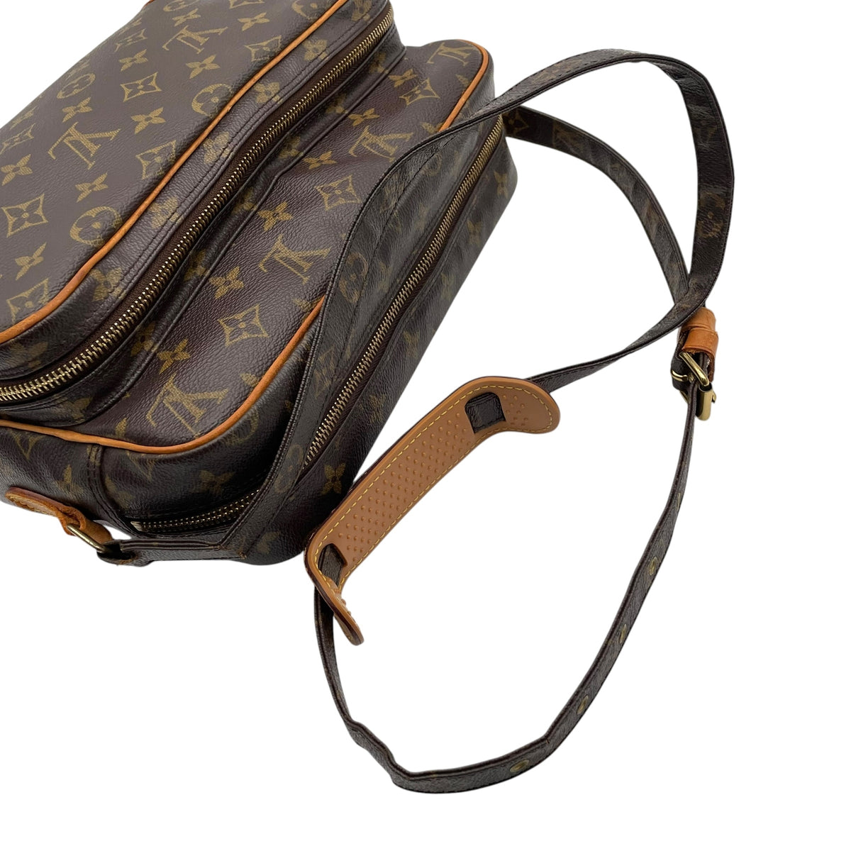 Louis Vuitton ルイヴィトン モノグラム ナイル ショルダーバッグ 斜め掛け クロスボディ PVC レザー ブラウン ゴールド金具 エレガント レディース ユニセックス 人気 M45244 C