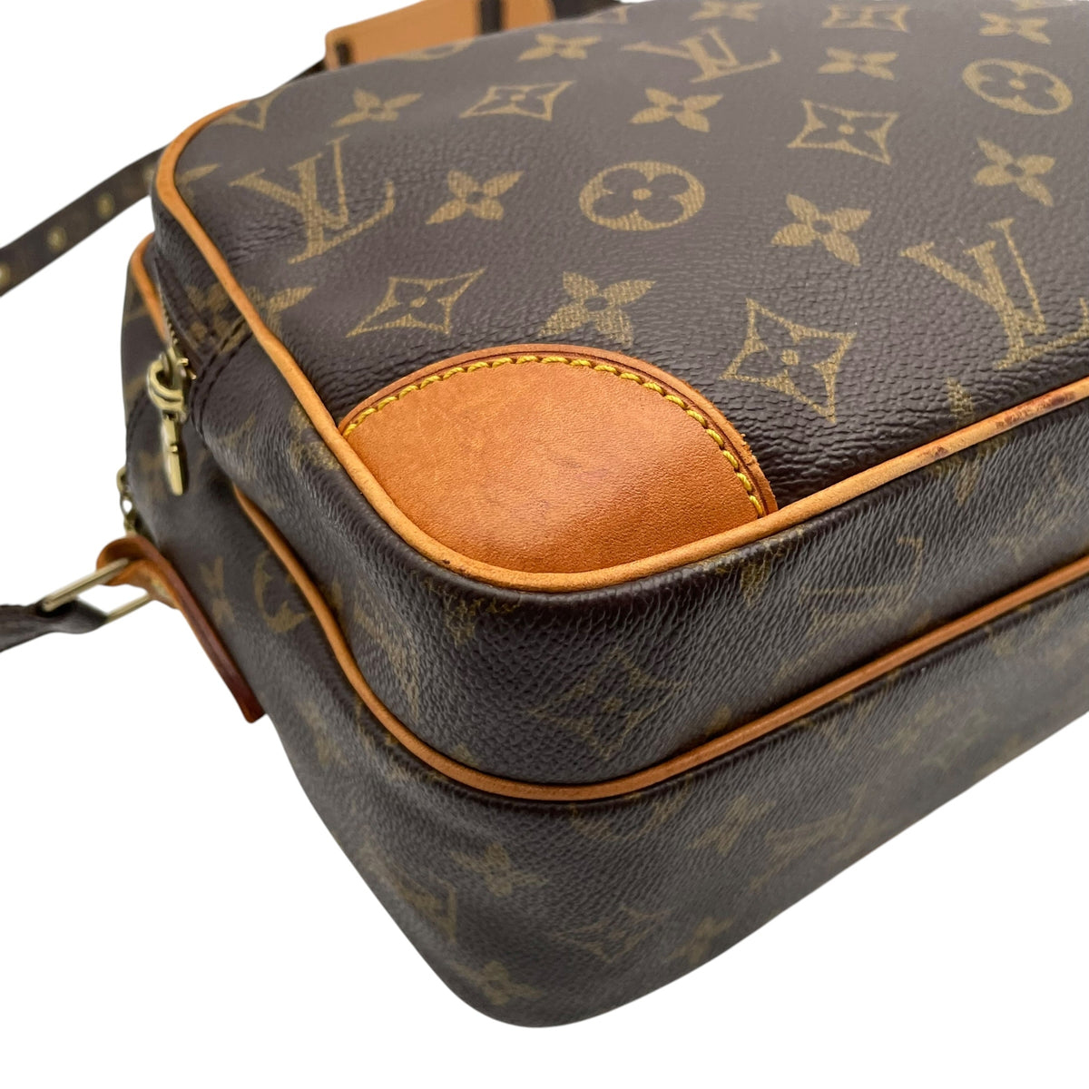 Louis Vuitton ルイヴィトン モノグラム ナイル ショルダーバッグ 斜め掛け クロスボディ PVC レザー ブラウン ゴールド金具 エレガント レディース ユニセックス 人気 M45244 C